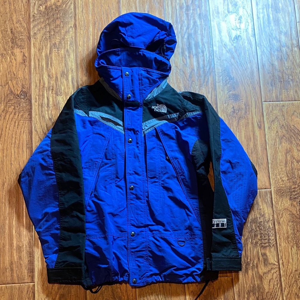 The North Face Men's medium extreme lightVibrant Blue and Black Ski Jacket